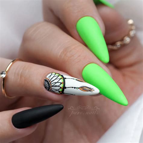50 Gorgeous Neon Nails Designed to Impress and Inspire - Hairstylery