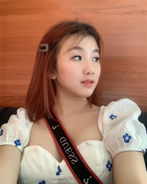 CESCA (@ur_babyces) • Instagram photos and videos