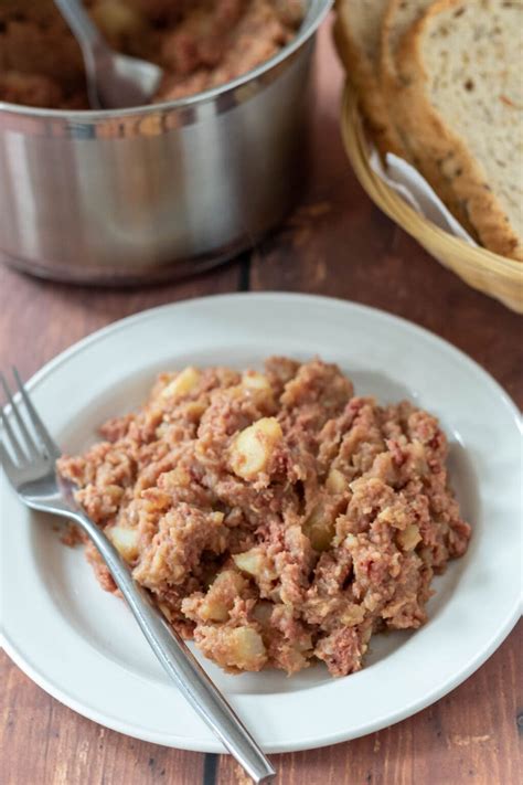 Easy Corned Beef Stovies - Neils Healthy Meals