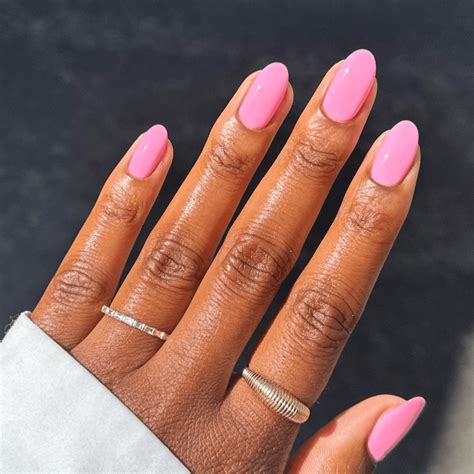 29 Light Pink Nail Ideas You'll Want To Show Off