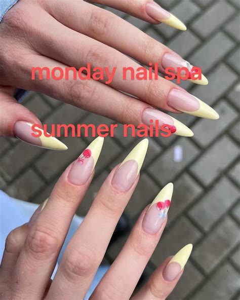 Monday_nail&spa (@monday_nail_spa) • Instagram photos and videos