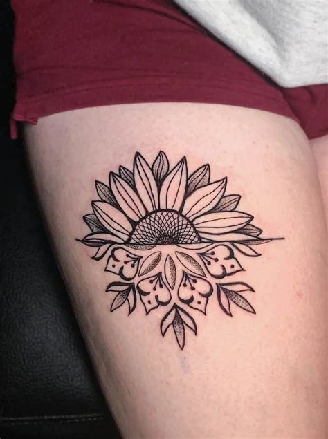 66 Alluring Thigh Tattoos For Women With Meaning - Our Mindful Life