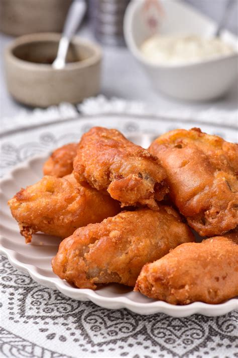 Deep Fried Chicken Wings - Recipes From A Pantry