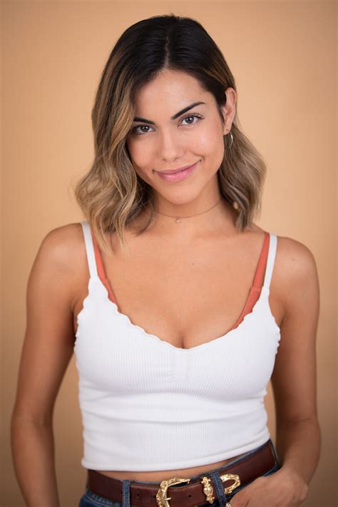 Veronica Long cracks you up in her breakout comedy role for Netflix’s ...