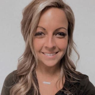 Jordan (Earles) Maxwell – Indianapolis, IN | Nurse Practitioner