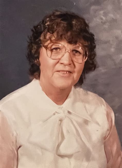Lucille Ollen Lawson – Dudley Funeral Homes