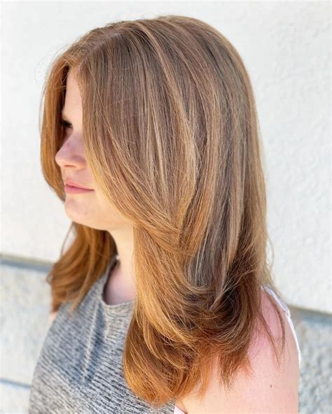 These Medium-Length Haircuts And Styles Are #HairGoals