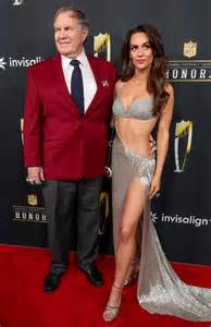 Bill Belichick's Girlfriend Jordon Hudson Explains Ring Confusion After Engagement Rumors Fly