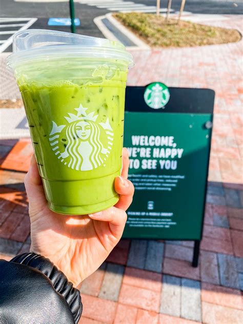 Secret Starbucks Drink on TikTok That Tastes Like the Moon - Sea of Blush