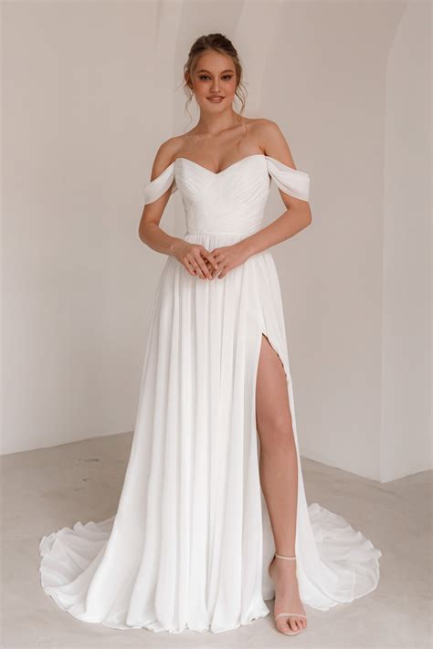 Chiffon Wedding Dress