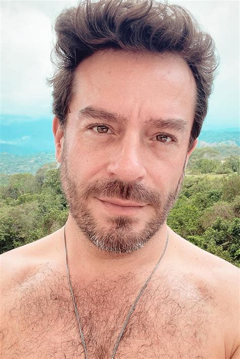 Juan Pablo Espinosa Wiki, Biography, Age, Gallery, Spouse and more