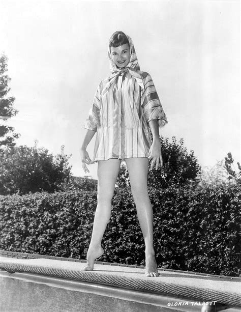 Gloria Talbott's feet