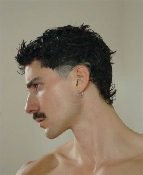 Modern mullet. Low tapper hair for boys. | Mens haircuts short hair ...