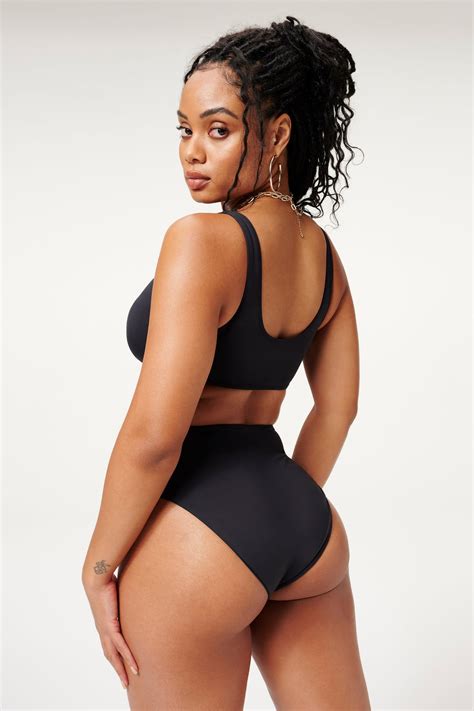 Life Drawing Model Female