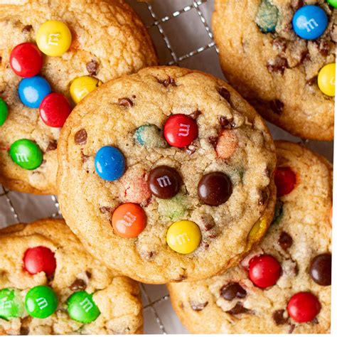 Chocolate Chip M&M Cookies - Chenée Today