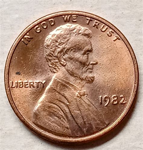 1982 Lincoln Memorial Cent Penny • Lg Date Zinc • RD • BU *lm822 - For ...