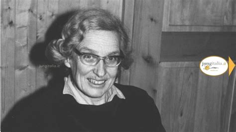 Marie-Louise von Franz: una vita tra sogni, fiabe, alchimia e fisica ...