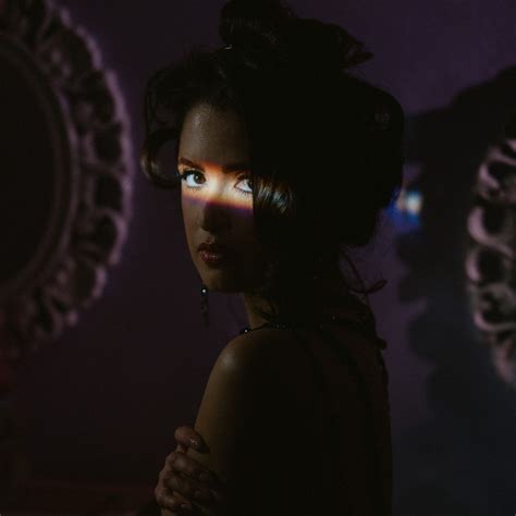 ‎I May Be an Actress, But I Can't Fake How I Feel - Album by Laura Marano - Apple Music