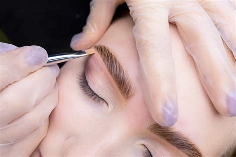 How Long Does Eyebrow Lamination Last: Enjoy Stunning Brows for Weeks!