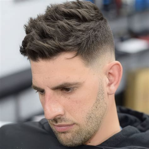 15 Awesome Mid Fade Haircuts For Men - Styleoholic