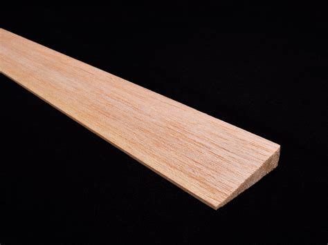 Balsa Trailing Edge Stock 3/8" x 1-1/2" x 36" – Aloft Hobbies