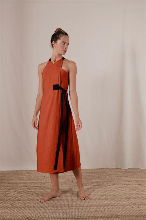 5 Summer Linen Dresses To Try In 2024 - LUXMII