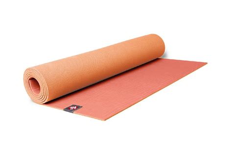 6 Eco-Friendly Yoga Mats for a Healthier Practice