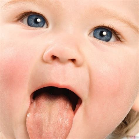 Cleaning Tongue Infants at Callum Balmain blog