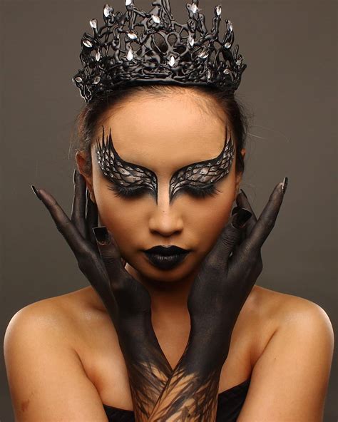 𝗧𝗵𝗲 𝗼𝗻𝗹𝘆 𝗽𝗲𝗿𝘀𝗼𝗻 𝘀𝘁𝗮𝗻𝗱𝗶𝗻𝗴 𝘆𝗼𝘂𝗿 𝘄𝗮𝘆 𝗶𝘀 𝘆𝗼𝘂 - Black Swan. . Halloween is ...