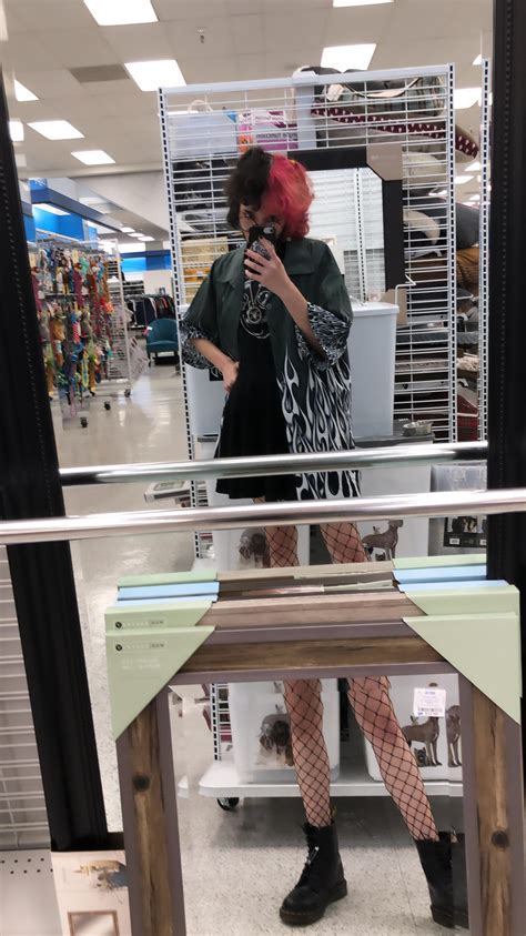 it me again 😳 i said i would post another fit pic and here it is,, generic egirl with guy fieri ...