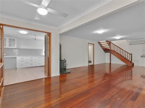 12 Highland Terrace, St Lucia | Doug Disher Real Estate