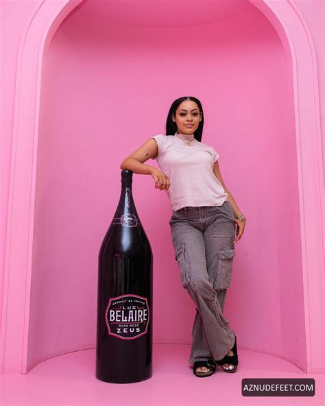 MAJOR GALORE Feet - AZNudeFeet