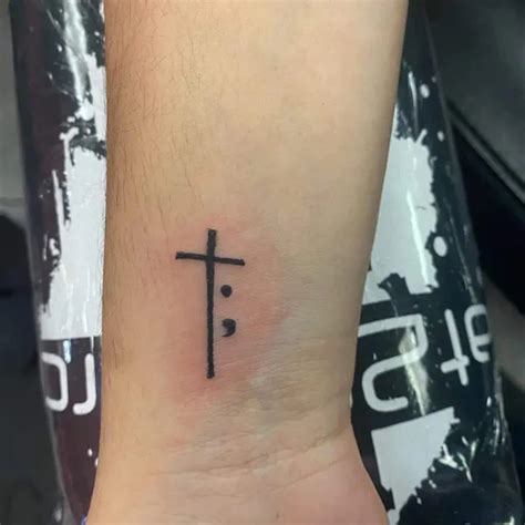95 Cross Tattoo Ideas To Inspire Your Faith In 2023