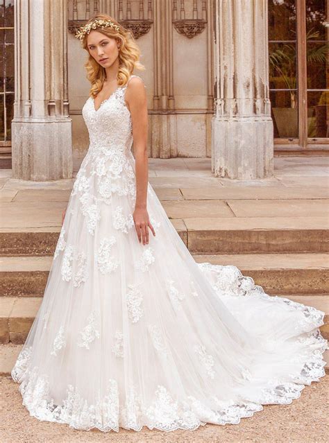 Most Beautiful Lace Wedding Dress