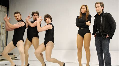Beyonce And Justin Timberlake Cross Dressing SNL Skits: Justin