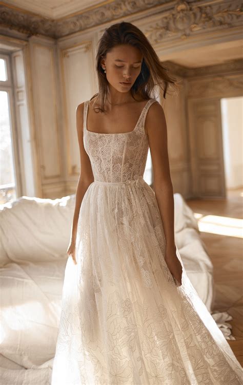 Aline wedding gowns 60 photos - Astyledwedding.com