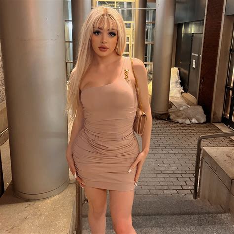 Angellica Good – Most Beautiful Transgender Model from Canada