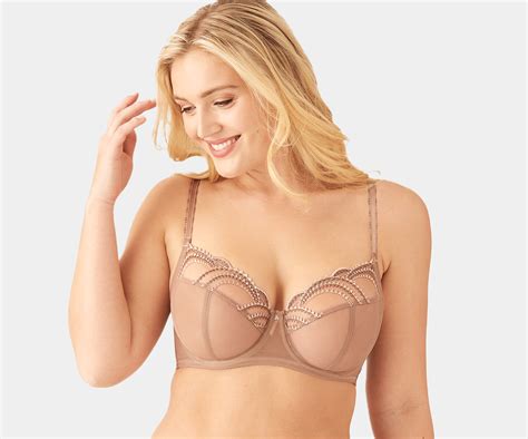 The Best Bras for Pendulous Breasts - Wacoal Canada