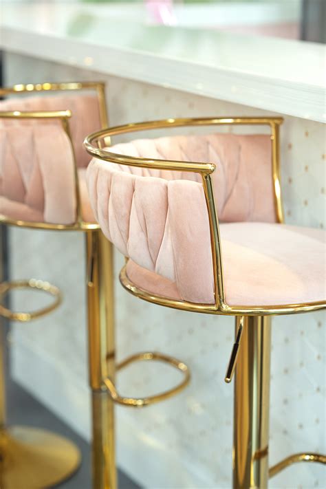 GALLERY - Method Dry Bar