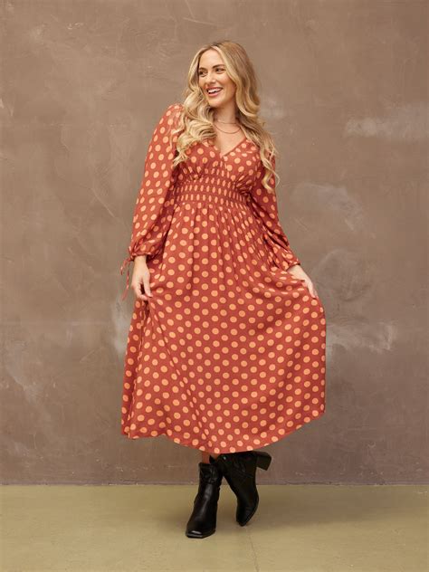 Maddie - V Neck Dress - Rust Spot Print – This is Unfolded