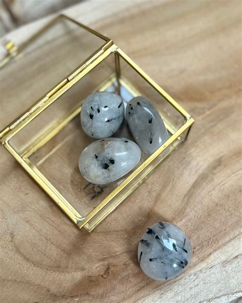 Toermalijn kwarts trommelsteen extra – Lola, Moon and Stars