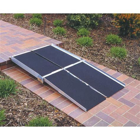 Prairie View Industries WCR530 Portable Multi-fold Ramp, 5 ft x 30 in - Walmart.com