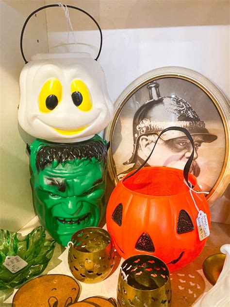 The Comeback of Vintage Blow Mold Halloween & Christmas Decorations ...