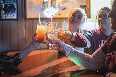 Kings Bar + Grill - Spokane, WA