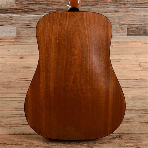 Guild D4 True American Natural – Chicago Music Exchange
