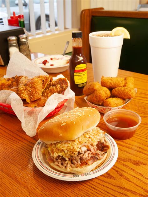 8 must visit carolina barbecue joints – Artofit