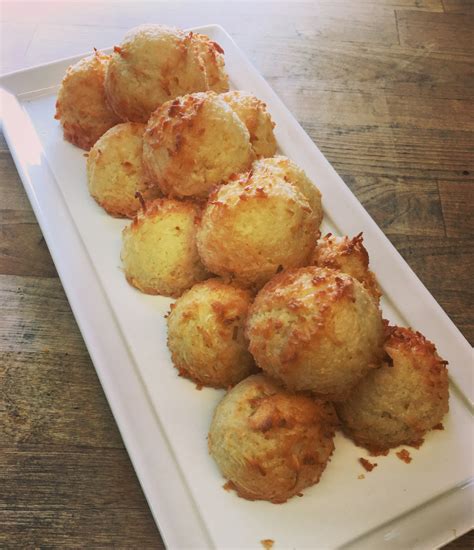 New Moon Bakery & Cafe