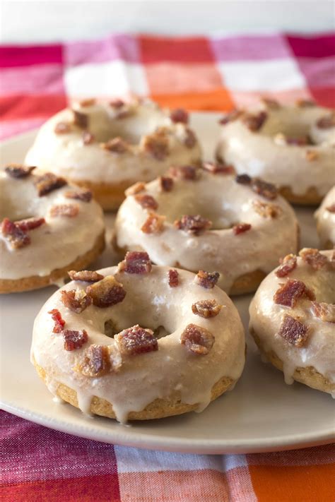 Maple Bacon Donuts | Cake 'n Knife