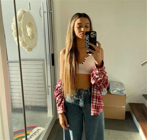 Madison Bailey To Support "Outer Banks" On March 2 "Jennifer Hudson Show"