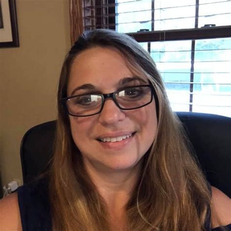 Nicole Wojahn-SalonCentric | Bismarck ND